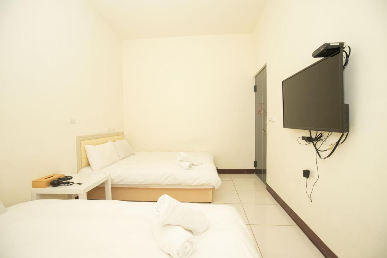 Fengjia Muxia Apartment Taichung Exterior foto