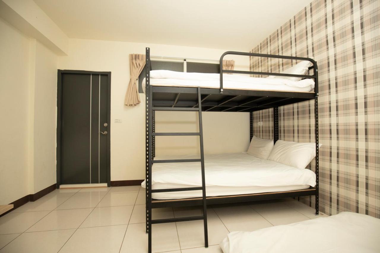 Fengjia Muxia Apartment Taichung Exterior foto